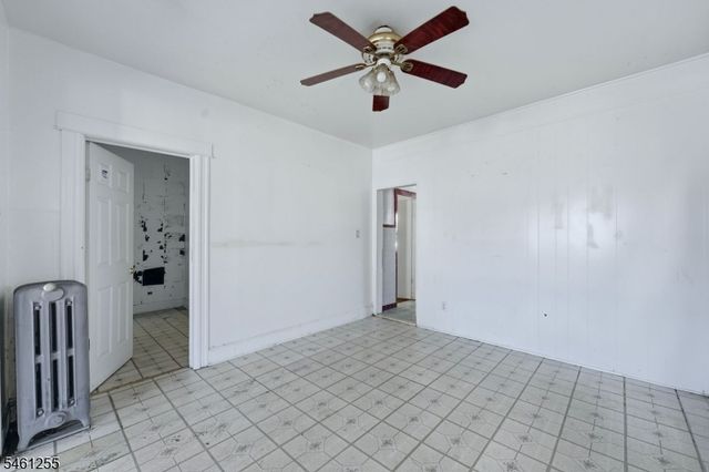 490 E 27Th St, Paterson City, NJ 07514