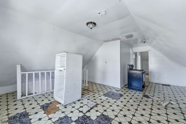 490 E 27Th St, Paterson City, NJ 07514
