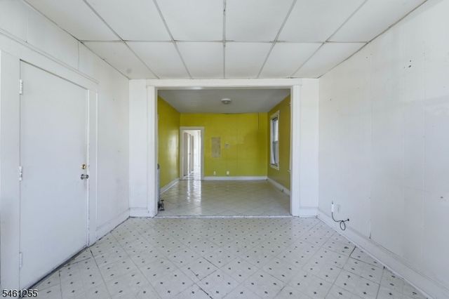 490 E 27Th St, Paterson City, NJ 07514