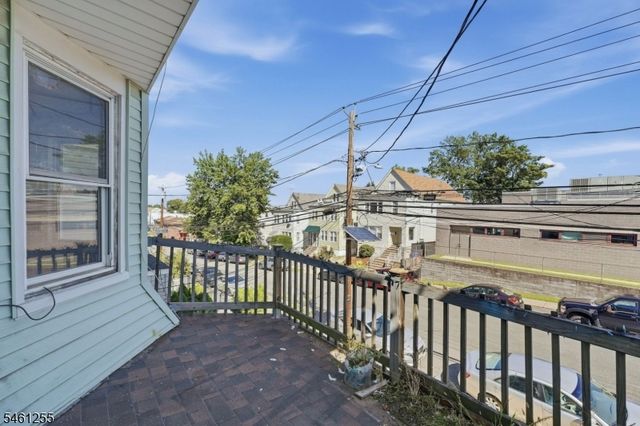 490 E 27Th St, Paterson City, NJ 07514