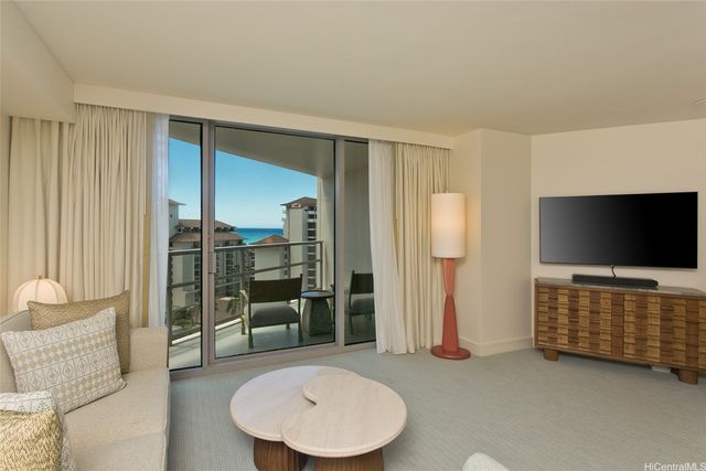 223 Saratoga Road 1412, Honolulu, HI 96815