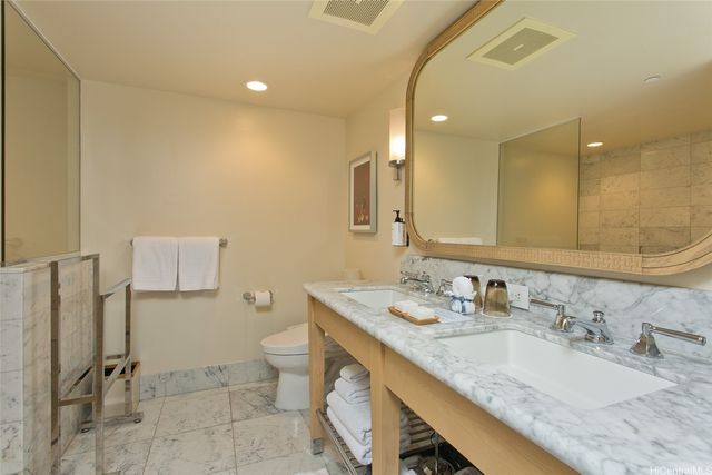 223 Saratoga Road 1412, Honolulu, HI 96815
