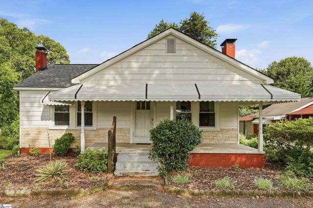 549 Mckittrick Bridge Road, Fountain Inn, SC 29644