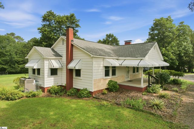 549 Mckittrick Bridge Road, Fountain Inn, SC 29644