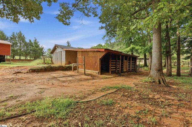 549 Mckittrick Bridge Road, Fountain Inn, SC 29644