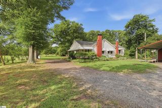 549 Mckittrick Bridge Road, Fountain Inn, SC 29644