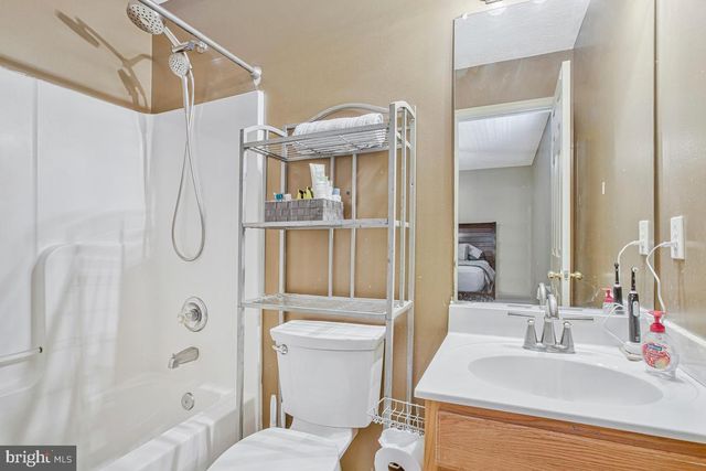 506 OAKWOOD STATION RD, Glen Burnie, MD 21061
