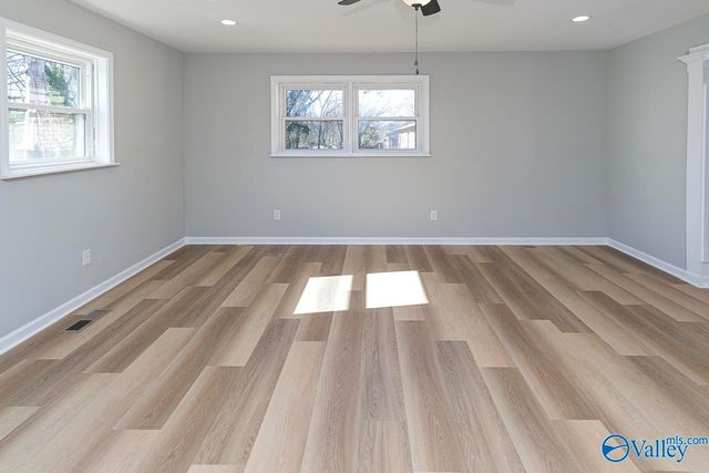 3304 Barton Avenue NW, Huntsville, AL 35810