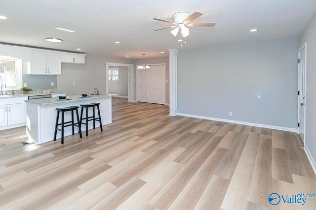 3304 Barton Avenue NW, Huntsville, AL 35810