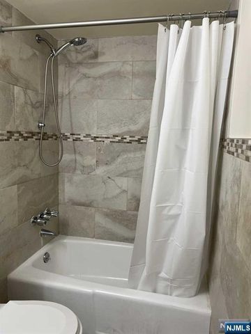 121 Westervelt Place 1F, Lodi, NJ 07644