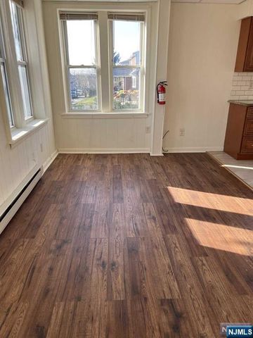 121 Westervelt Place 1F, Lodi, NJ 07644