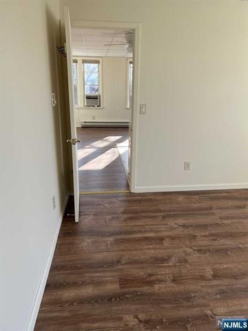 121 Westervelt Place 1F, Lodi, NJ 07644