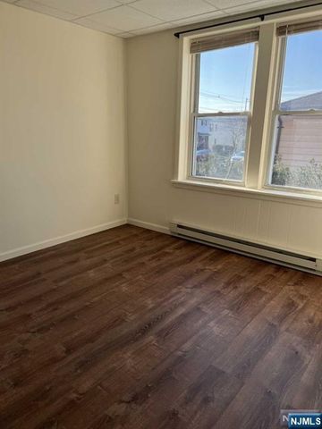 121 Westervelt Place 1F, Lodi, NJ 07644