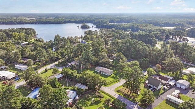 101 Liberty Street, Bonneau, SC 29431