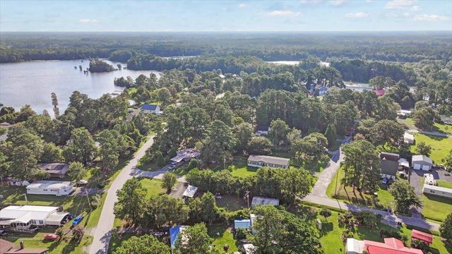 101 Liberty Street, Bonneau, SC 29431