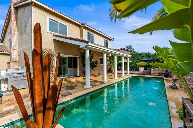 3207 Swiss Ct, Napa, CA 94558