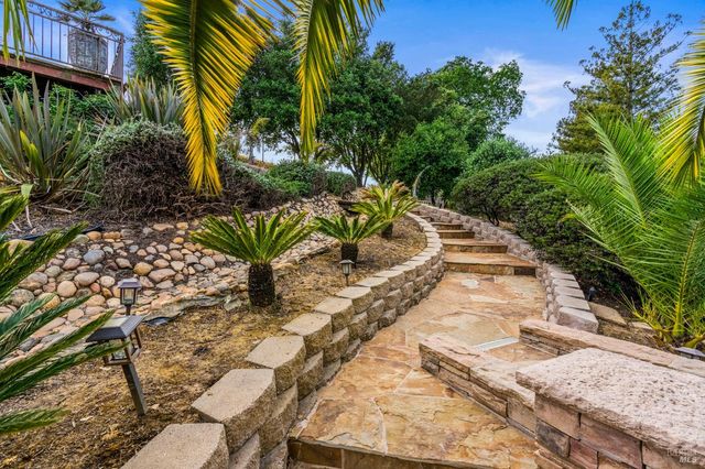 3207 Swiss Ct, Napa, CA 94558