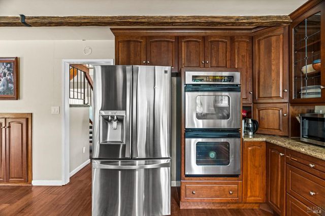 3207 Swiss Ct, Napa, CA 94558