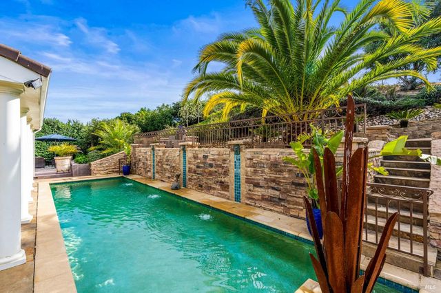 3207 Swiss Ct, Napa, CA 94558