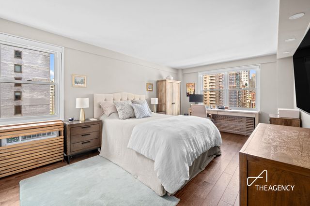 200 E 84th St Apt 11F, New York City, NY 10028