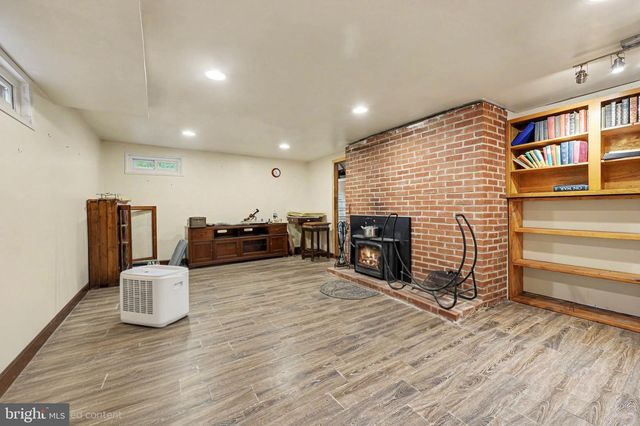 402 4TH ST, Summerdale, PA 17093