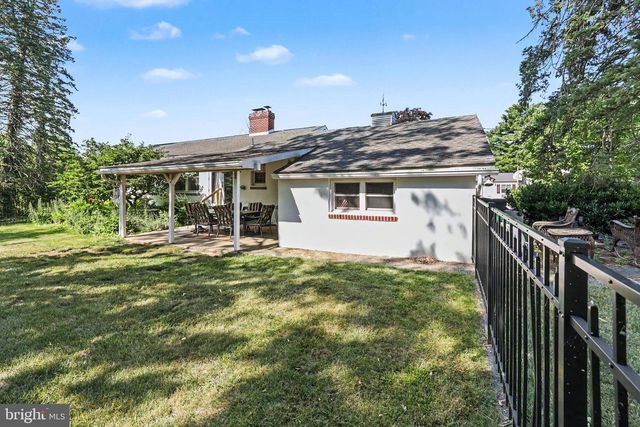 402 4TH ST, Summerdale, PA 17093