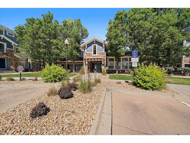 5255 Memphis St 2-202, Denver, CO 80239