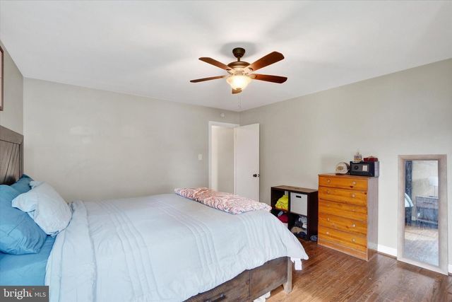 738 WISE AVE, Red Lion, PA 17356