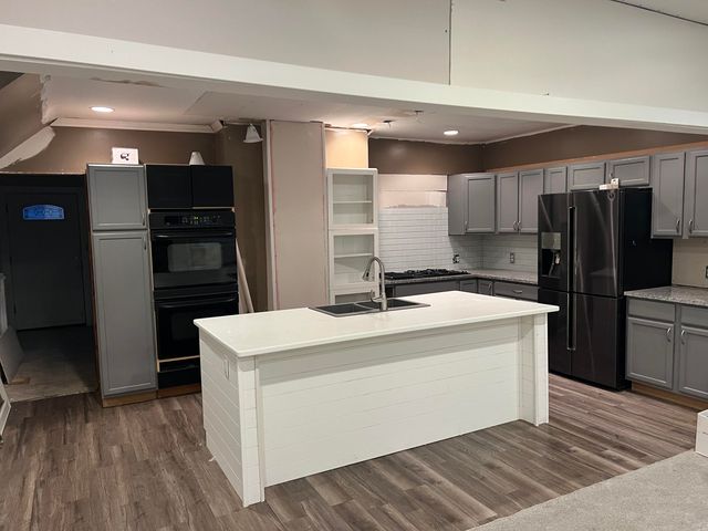 2107 Jackson Avenue, Ann Arbor, MI 48103