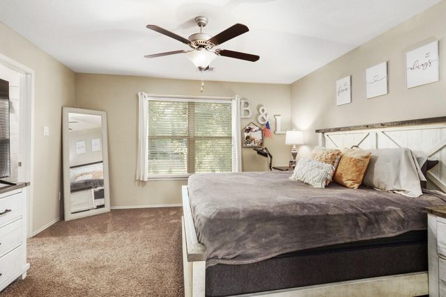 1766 Parkside Shores Lane, Crosby, TX 77532