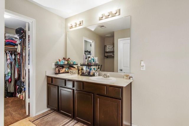 1766 Parkside Shores Lane, Crosby, TX 77532