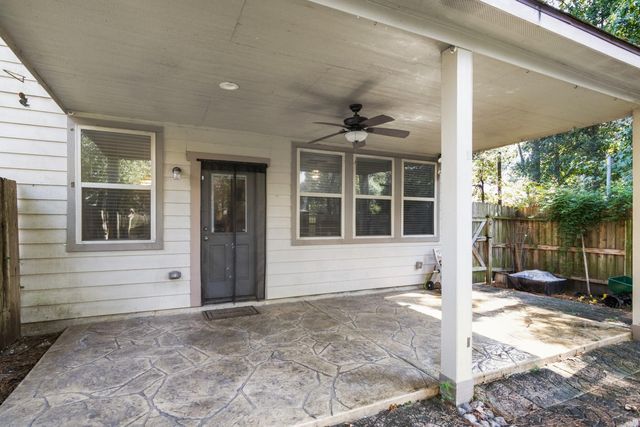 1766 Parkside Shores Lane, Crosby, TX 77532