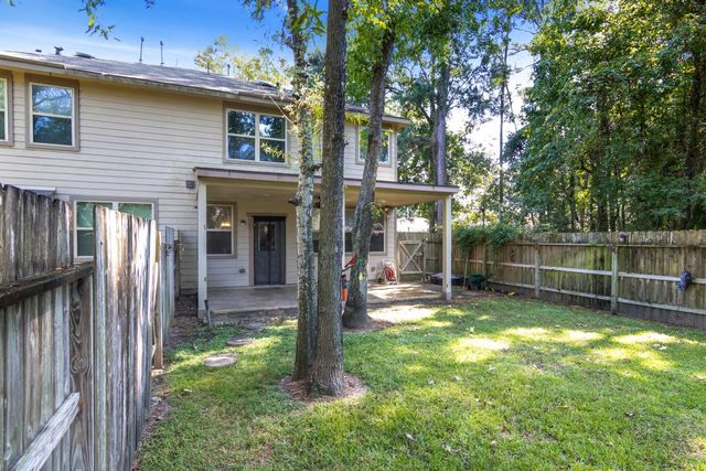 1766 Parkside Shores Lane, Crosby, TX 77532