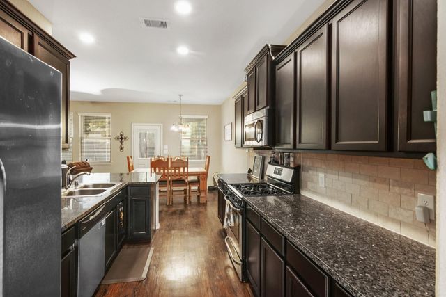 1766 Parkside Shores Lane, Crosby, TX 77532