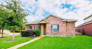 8238 Almera Falls Drive, Cypress, TX 77433
