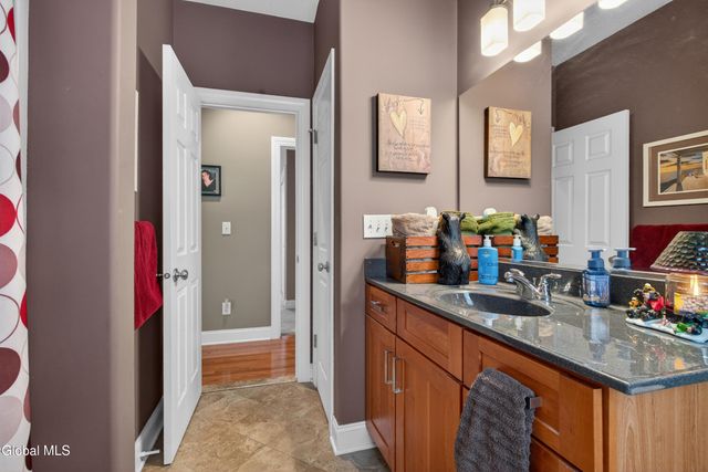 15 Debbie Lane, Sand Lake, NY 12018