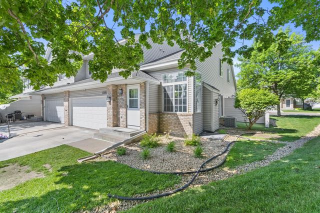 12598 74th Avenue N, Maple Grove, MN 55369
