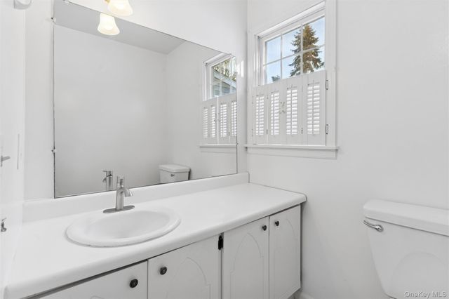 350 Soundview Road, Orient, NY 11957