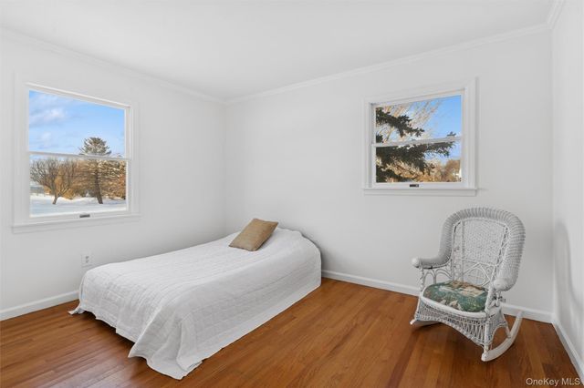 350 Soundview Road, Orient, NY 11957