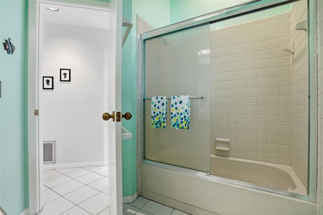 846 CENTERWOOD DRIVE, Tarpon Springs, FL 34688