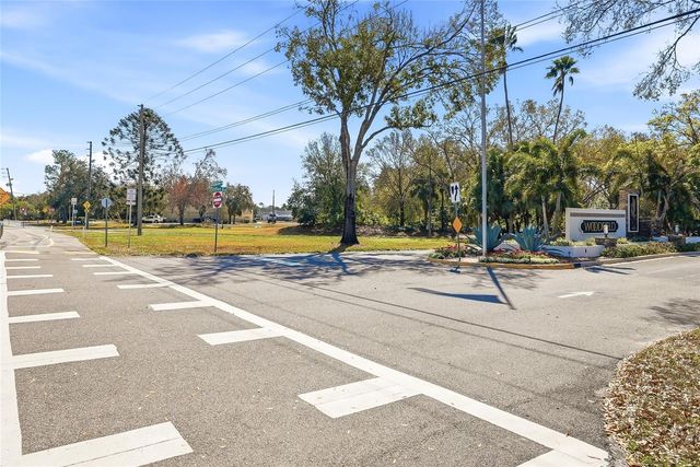 846 CENTERWOOD DRIVE, Tarpon Springs, FL 34688