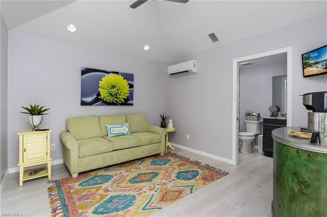 13440 Snook CIR, Naples, FL 34114