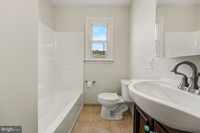 419 CITY LINE AVE, Phoenixville, PA 19460