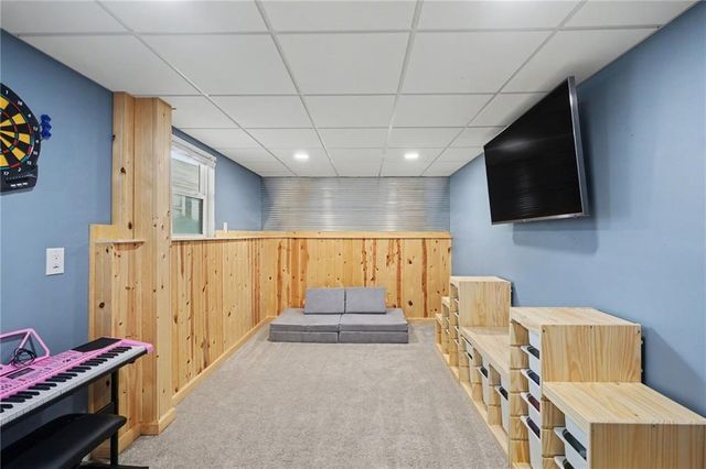 17150 OAKLEY Street, Gardner, KS 66030