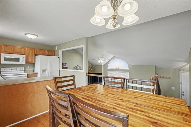 17150 OAKLEY Street, Gardner, KS 66030