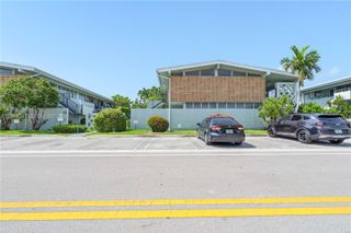 1070 98th Street 14, Bay Harbor Islands, FL 33154