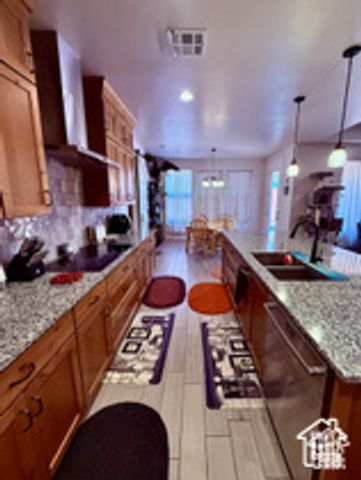 88 N APEX LN, Ivins, UT 84738