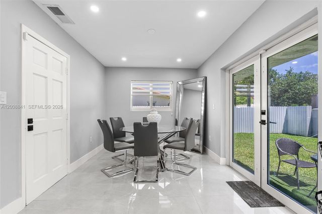 12724 SW 33rd Ter, Miami, FL 33175