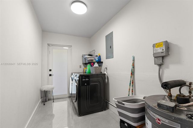 12724 SW 33rd Ter, Miami, FL 33175