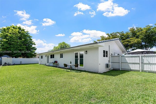 12724 SW 33rd Ter, Miami, FL 33175